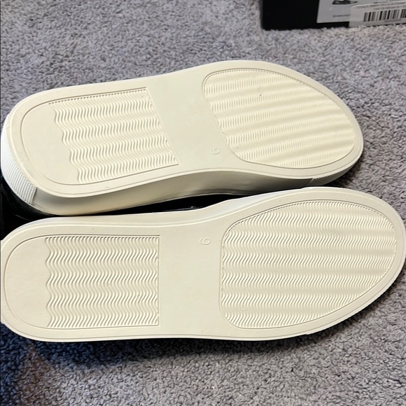 Corkys black and pewter cowhide slip on shoes - Picture 5 of 7